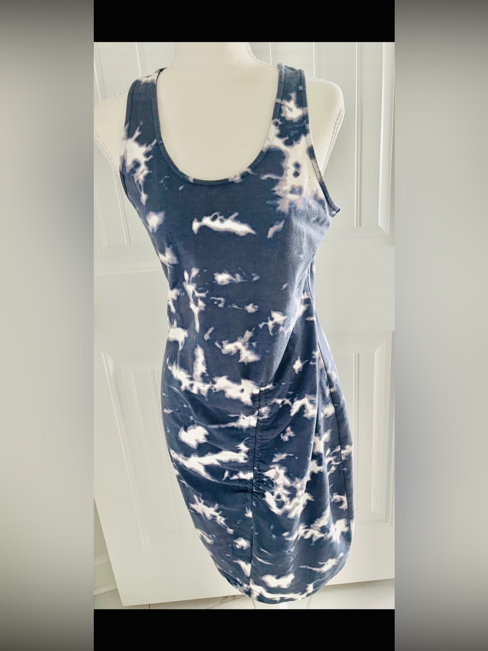 VENUS Navy and White Tie-Dye Ruched Midi Tank Dress